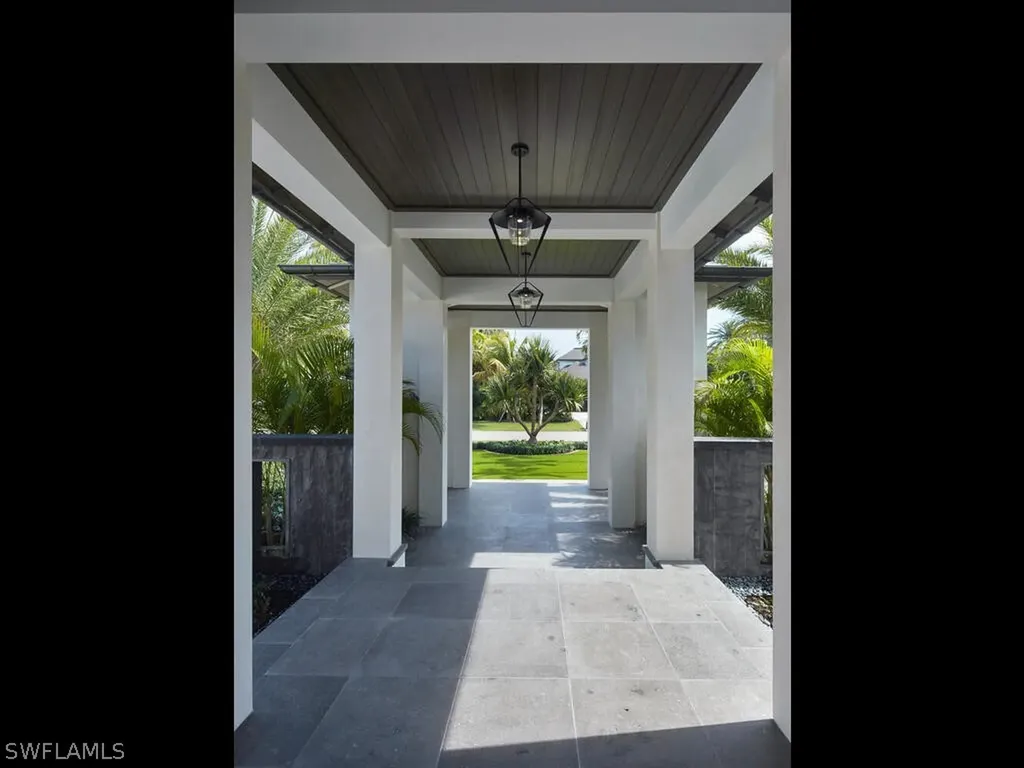 3220 Rum Row Naples FL 34102