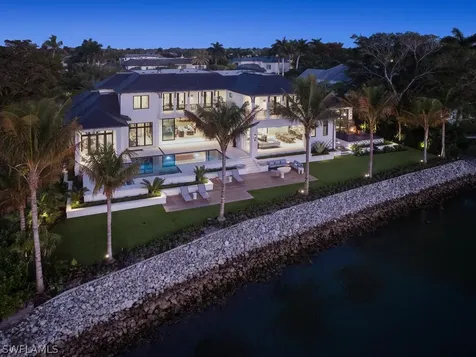 3220 Rum Row Naples FL 34102