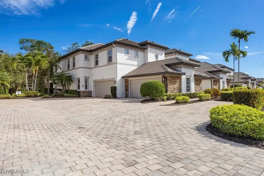 9528 Ironstone Terrace Naples FL 34120