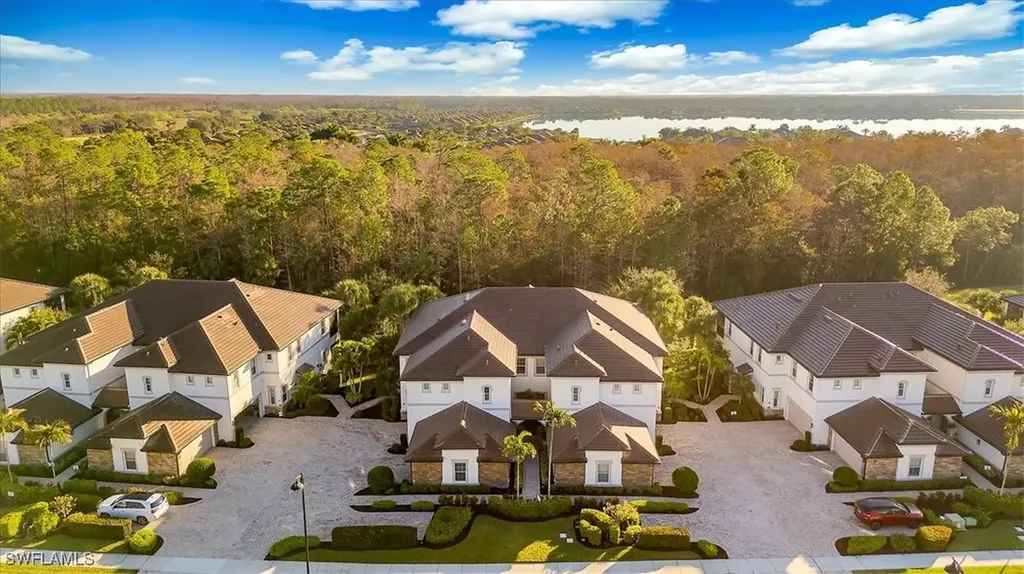 9528 Ironstone Terrace Naples FL 34120