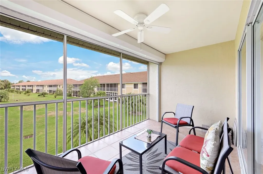 192 Furse Lakes Circle Naples FL 34104