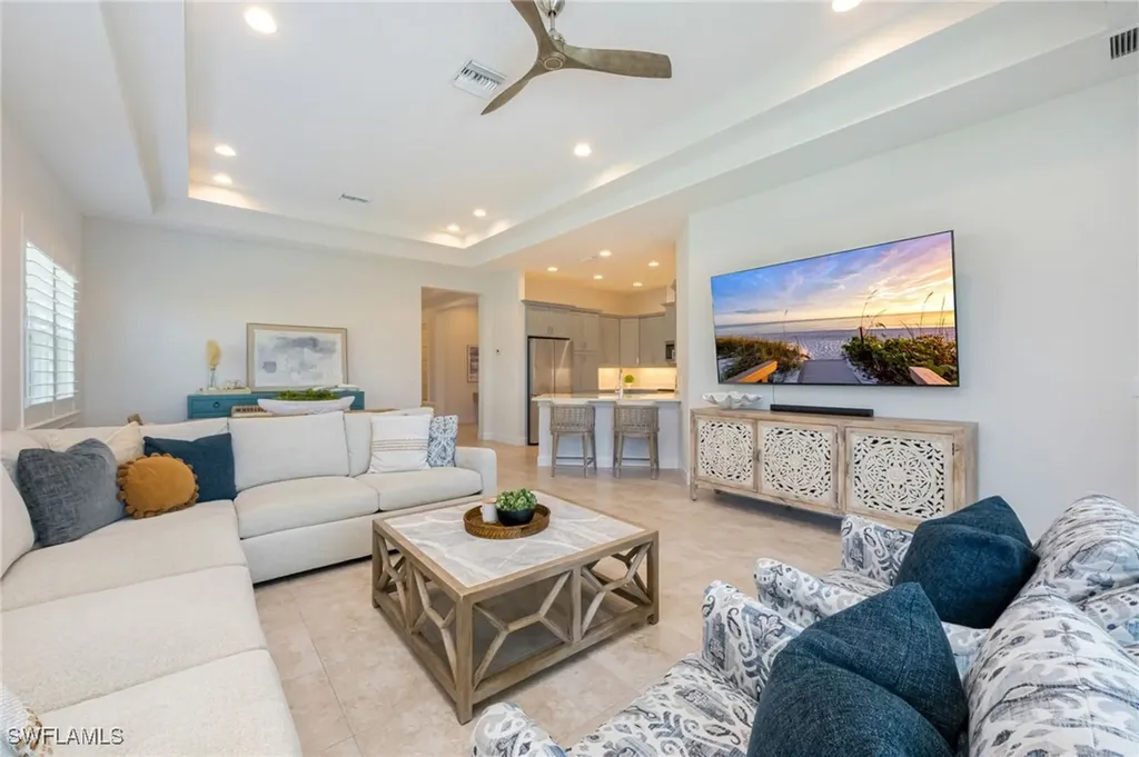 6439 Negril Isle Drive Naples FL 34113
