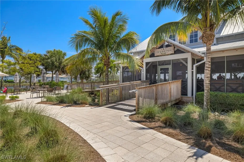 6439 Negril Isle Drive Naples FL 34113