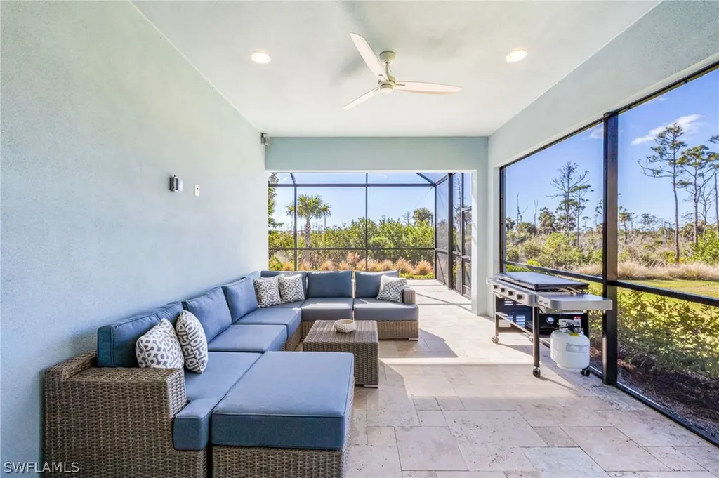 6439 Negril Isle Drive Naples FL 34113