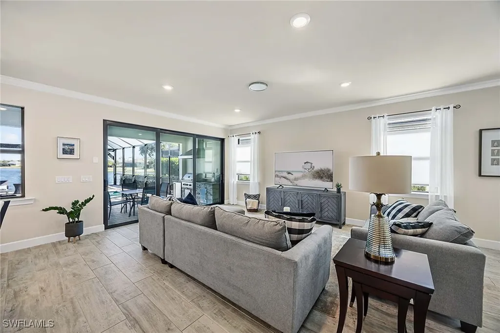 6767 Pennyroyal Drive Naples FL 34114