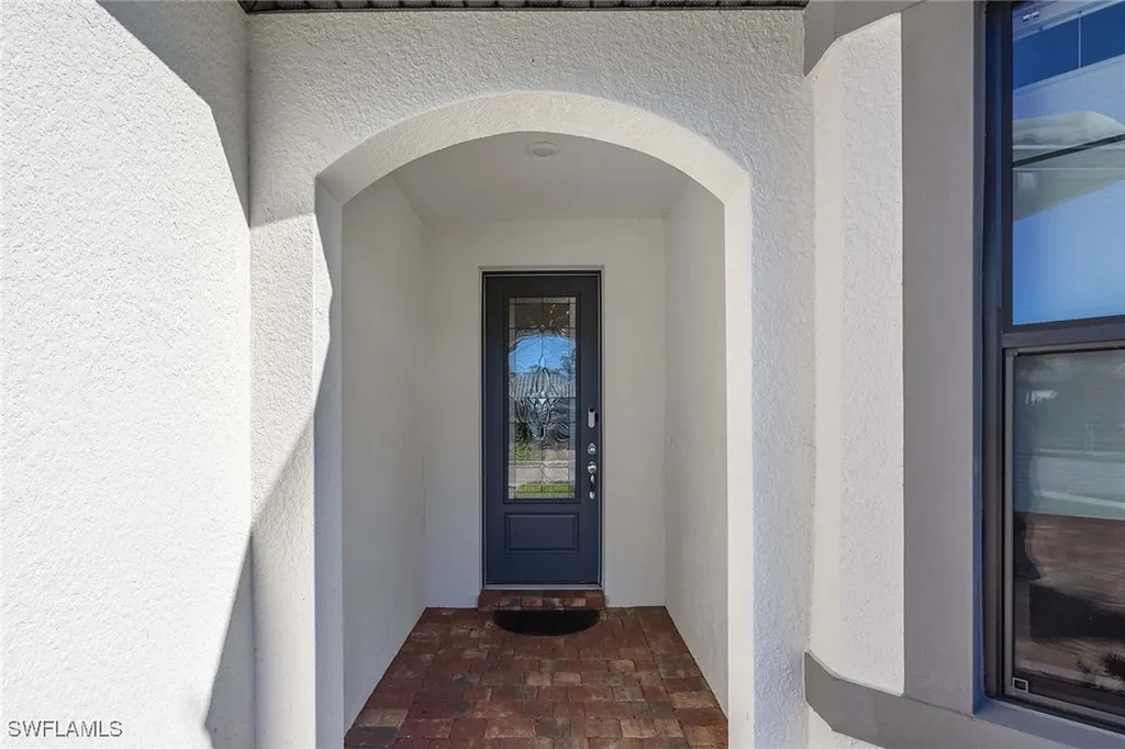 6767 Pennyroyal Drive Naples FL 34114