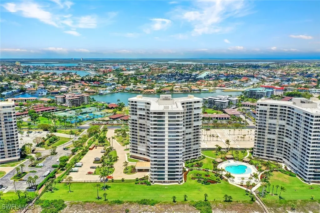 Marco Island FL, 320 Seaview Court, Unit 2-804