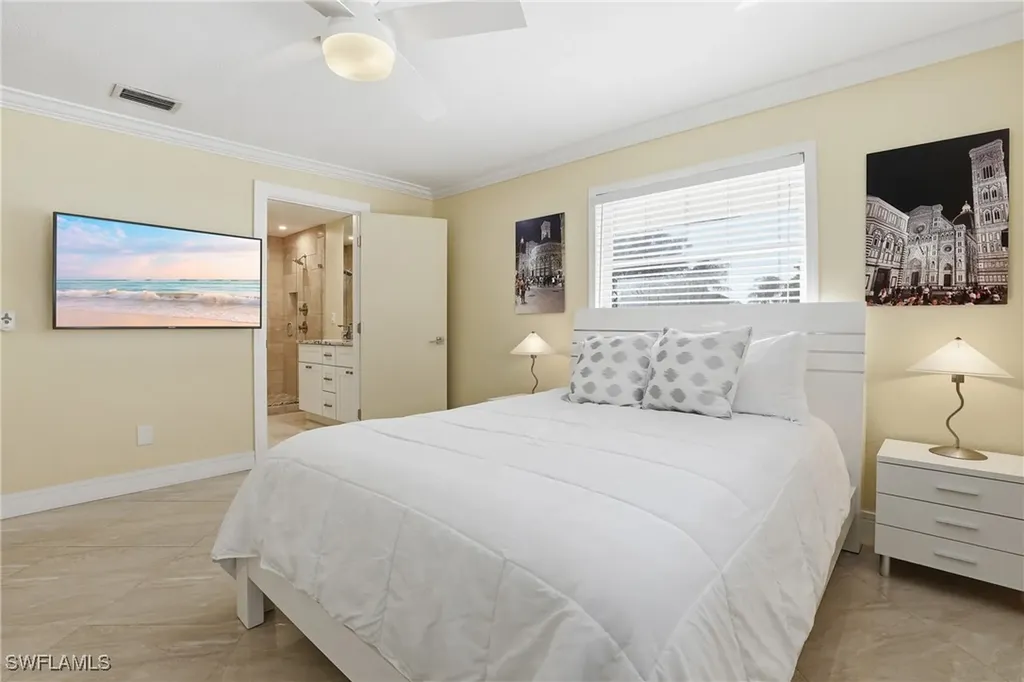 1519 Chesapeake Avenue Naples FL 34102