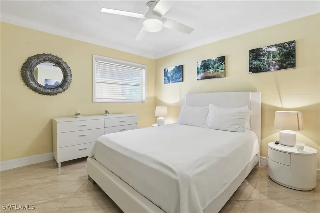 1519 Chesapeake Avenue Naples FL 34102