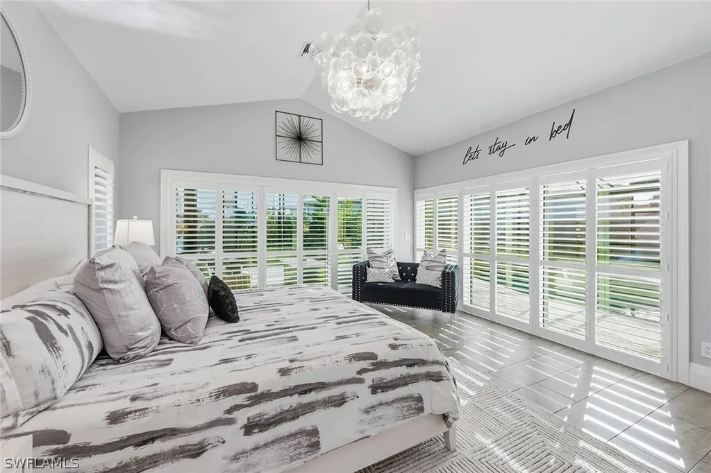 123 Newport Drive Naples FL 34114