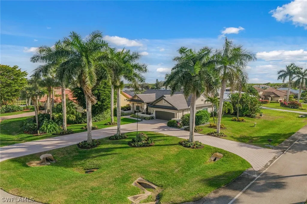 123 Newport Drive Naples FL 34114