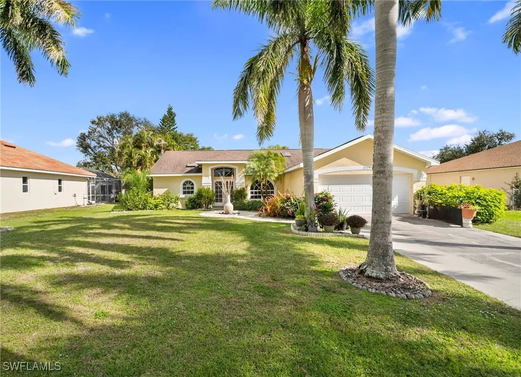 2233 SE 18th Avenue Cape Coral FL 33990