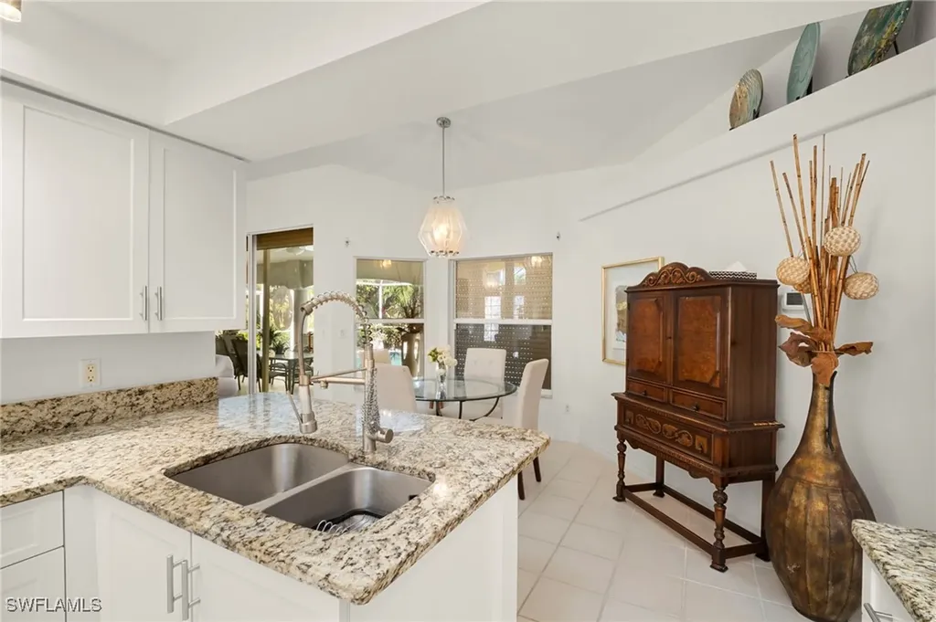 2233 SE 18th Avenue Cape Coral FL 33990