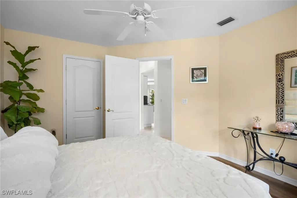 2233 SE 18th Avenue Cape Coral FL 33990