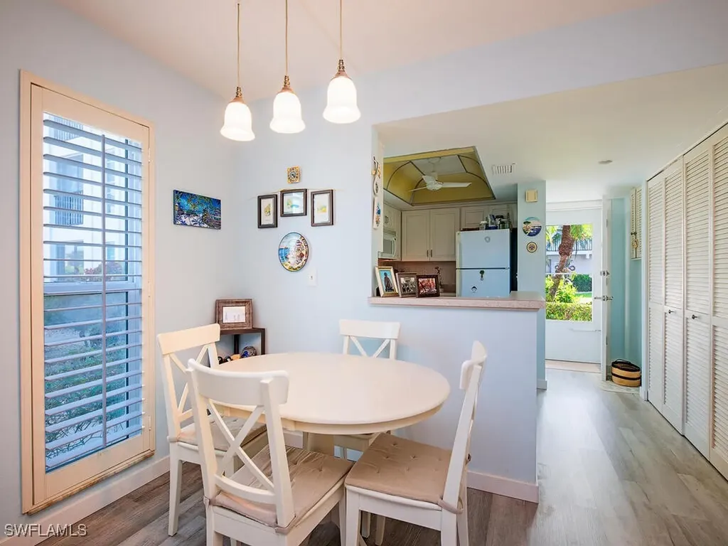 53 High Point Circle W Naples FL 34103