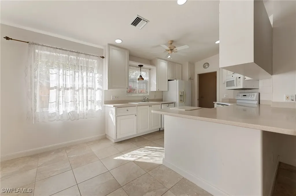 28281 Islet Trail Bonita Springs FL 34135