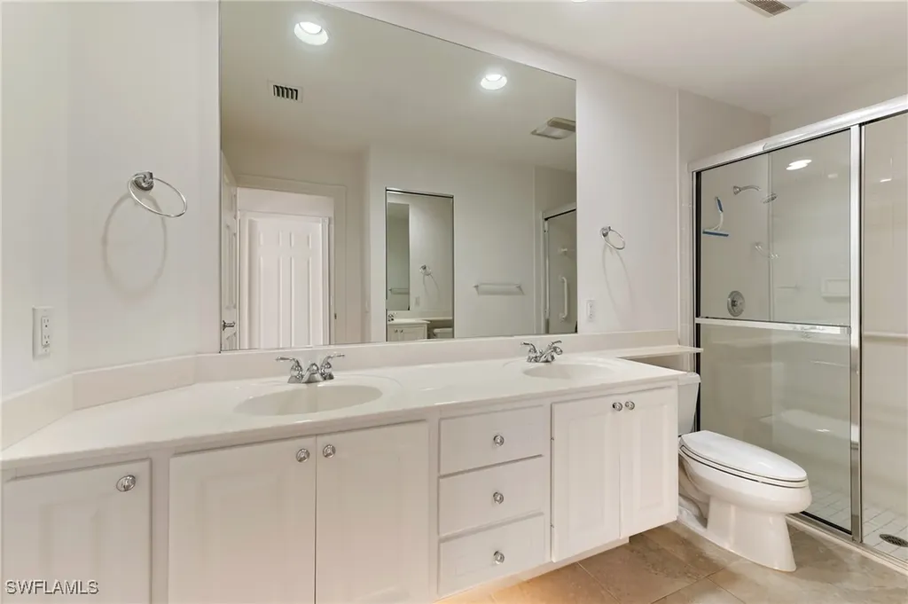 28281 Islet Trail Bonita Springs FL 34135