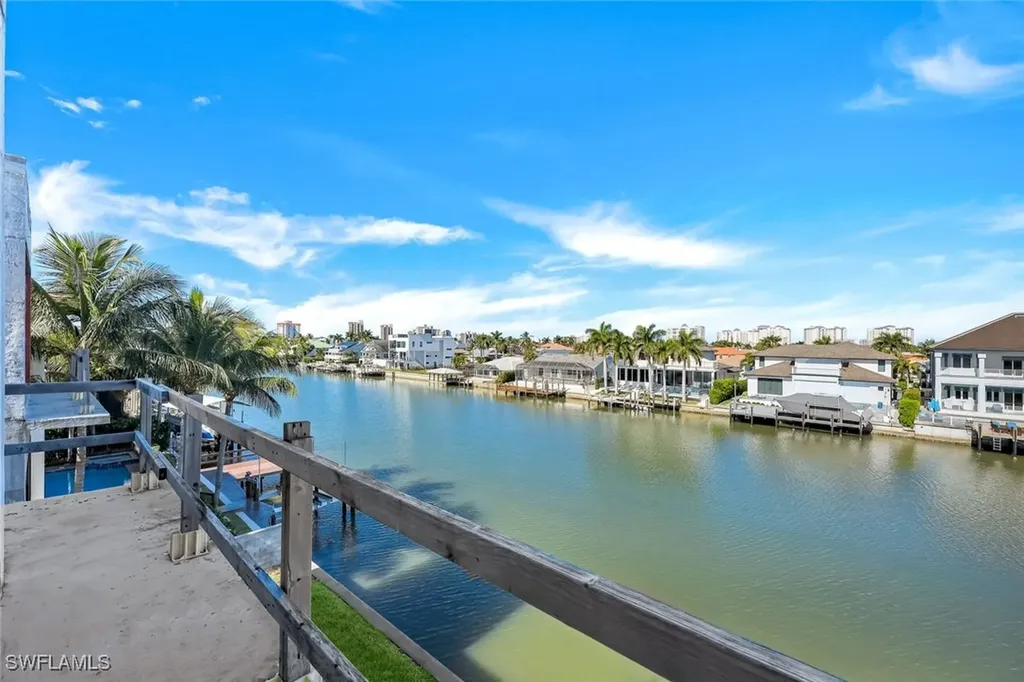 415 Seabee Avenue Naples FL 34108