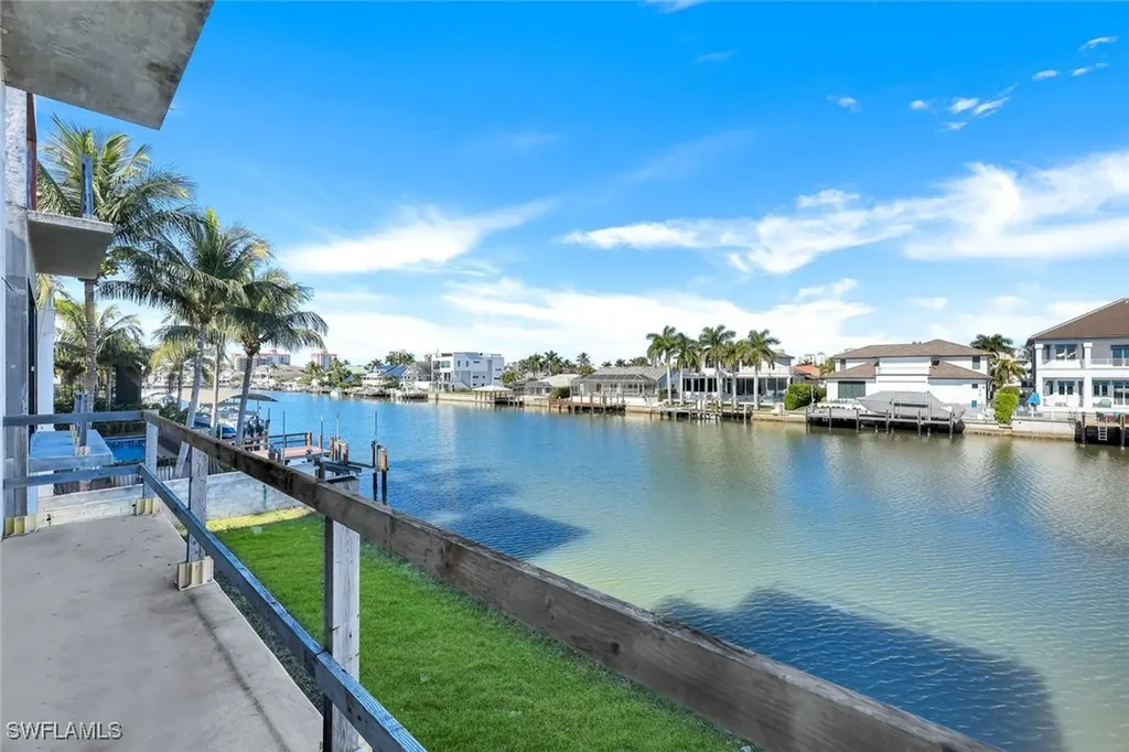 415 Seabee Avenue Naples FL 34108