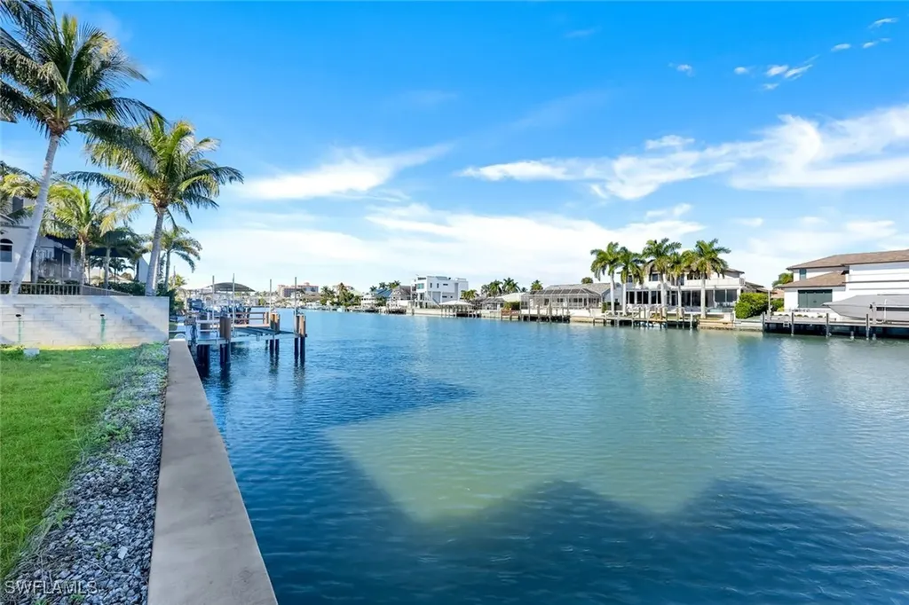 415 Seabee Avenue Naples FL 34108