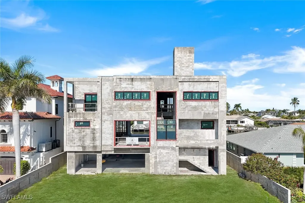 415 Seabee Avenue Naples FL 34108