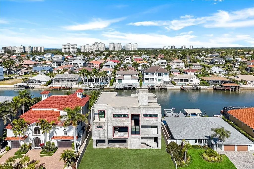 415 Seabee Avenue Naples FL 34108