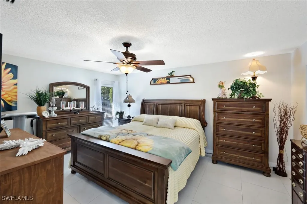 4251 Island Circle Fort Myers FL 33919