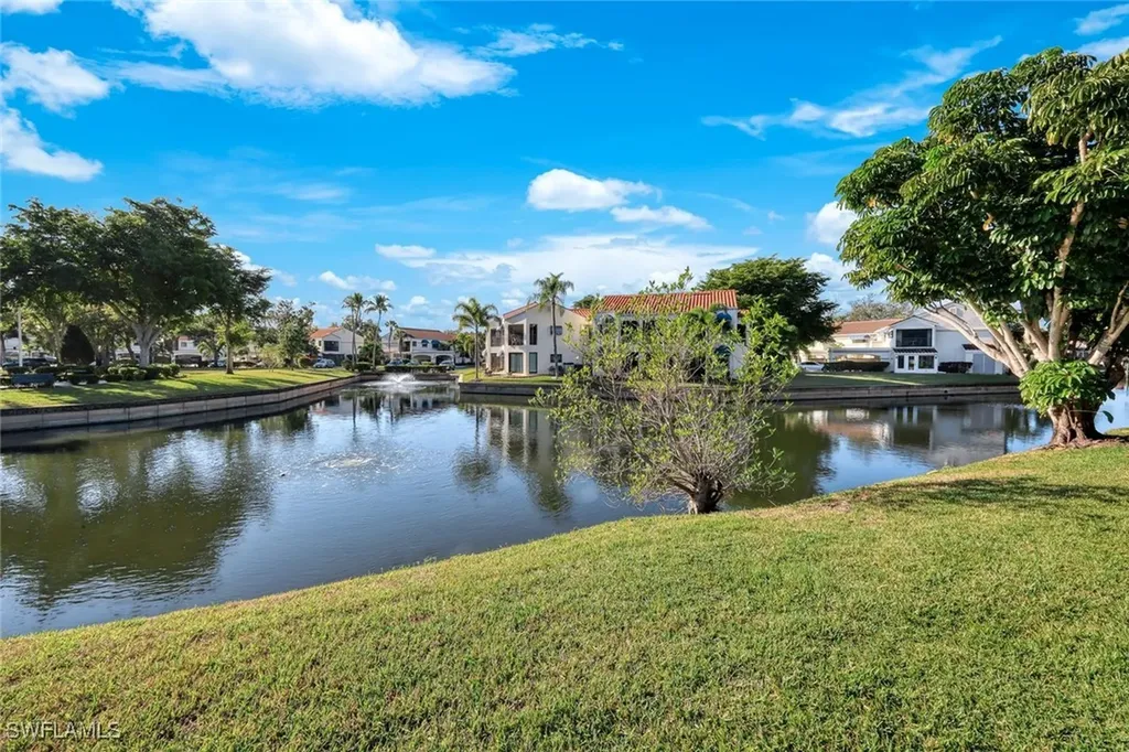 4251 Island Circle Fort Myers FL 33919