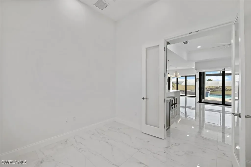 901 NW 33rd Place Cape Coral FL 33993