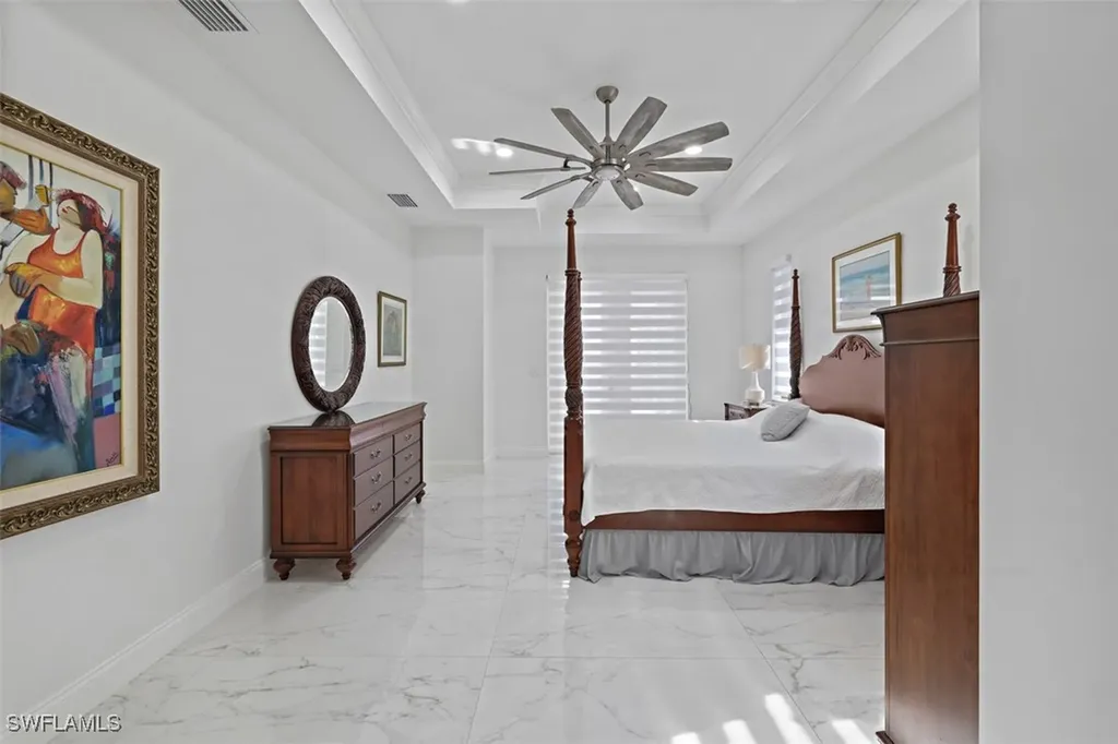901 NW 33rd Place Cape Coral FL 33993