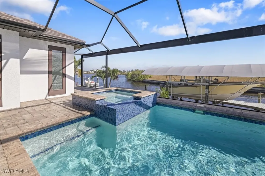 901 NW 33rd Place Cape Coral FL 33993