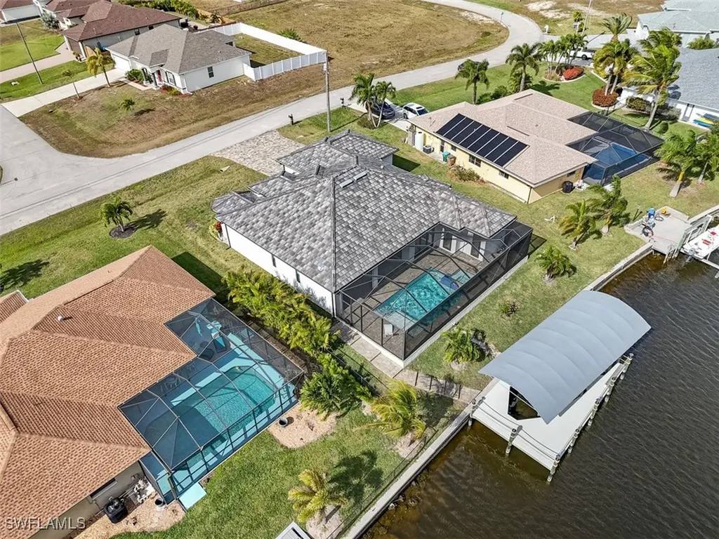 901 NW 33rd Place Cape Coral FL 33993