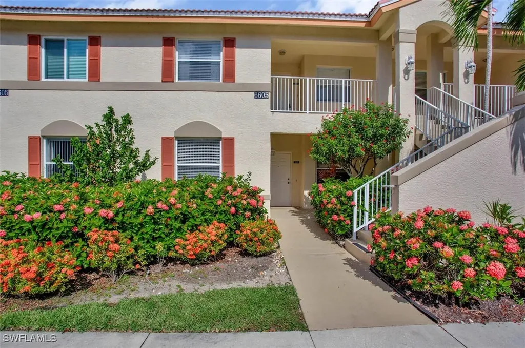 6605 Huntington Lakes Circle Naples FL 34119