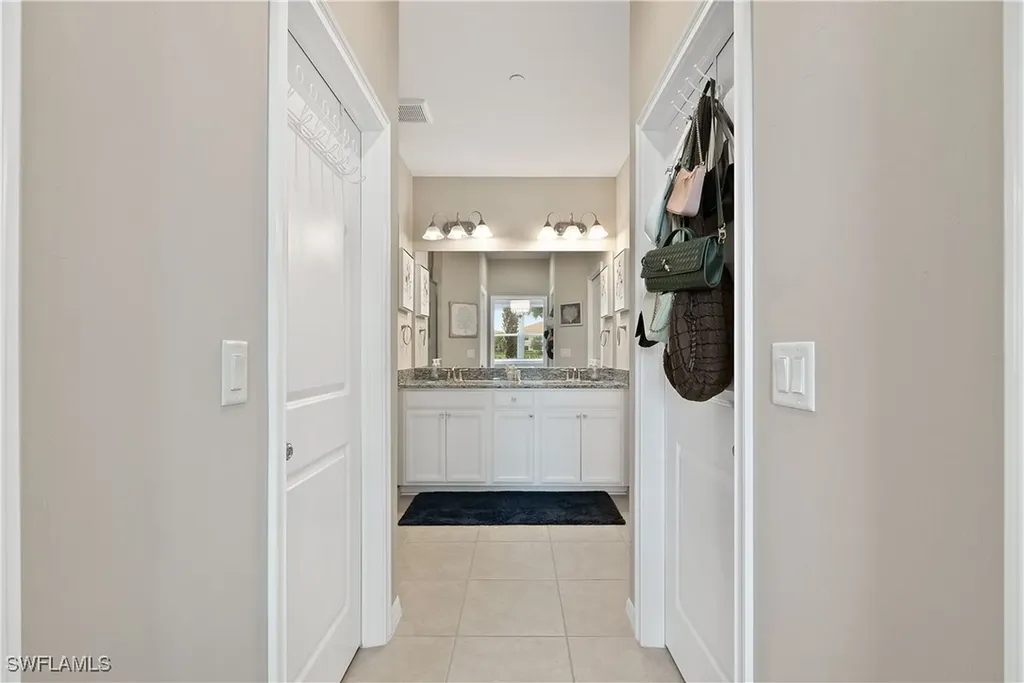 9386 Pocida Court Naples FL 34119