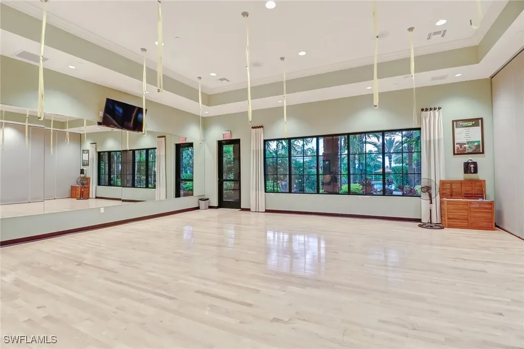 9386 Pocida Court Naples FL 34119