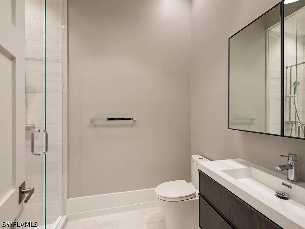 225 4th Avenue N Naples FL 34102