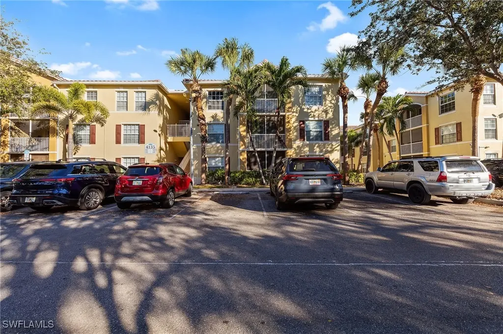 4135 Residence Drive Fort Myers FL 33901