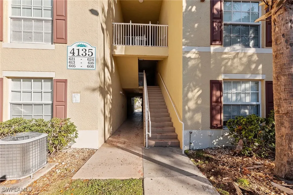 4135 Residence Drive Fort Myers FL 33901