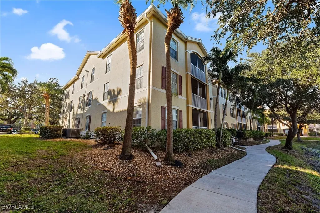 4135 Residence Drive Fort Myers FL 33901