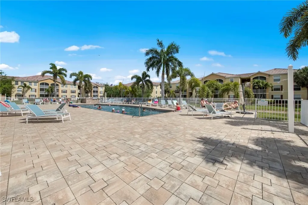 4135 Residence Drive Fort Myers FL 33901