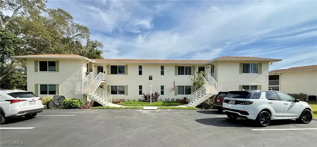 760 Teryl Road Naples FL 34112