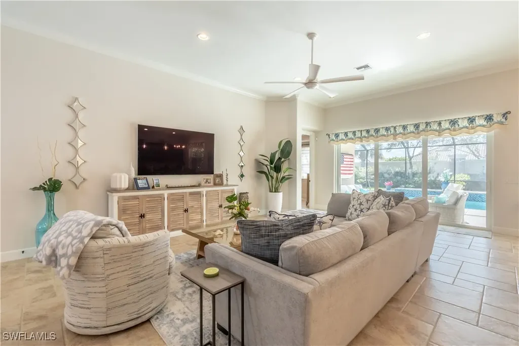 9332 Fieldstone Lane Naples FL 34120