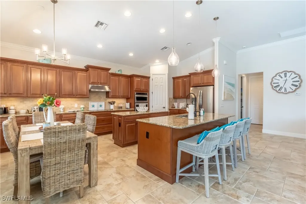 9332 Fieldstone Lane Naples FL 34120