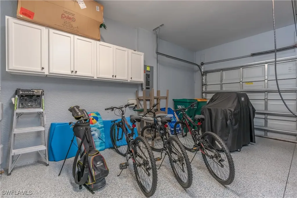 9332 Fieldstone Lane Naples FL 34120