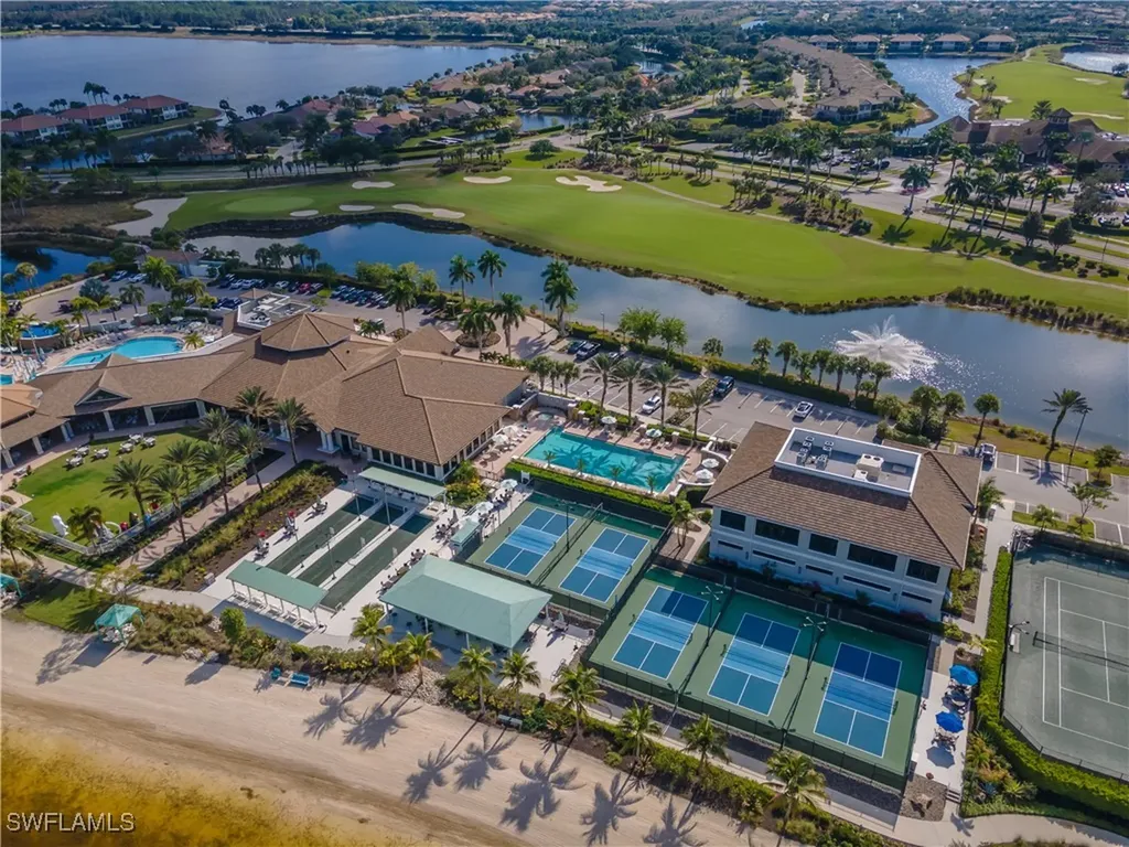 9332 Fieldstone Lane Naples FL 34120