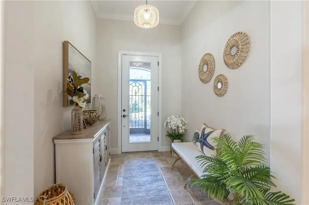 9332 Fieldstone Lane Naples FL 34120