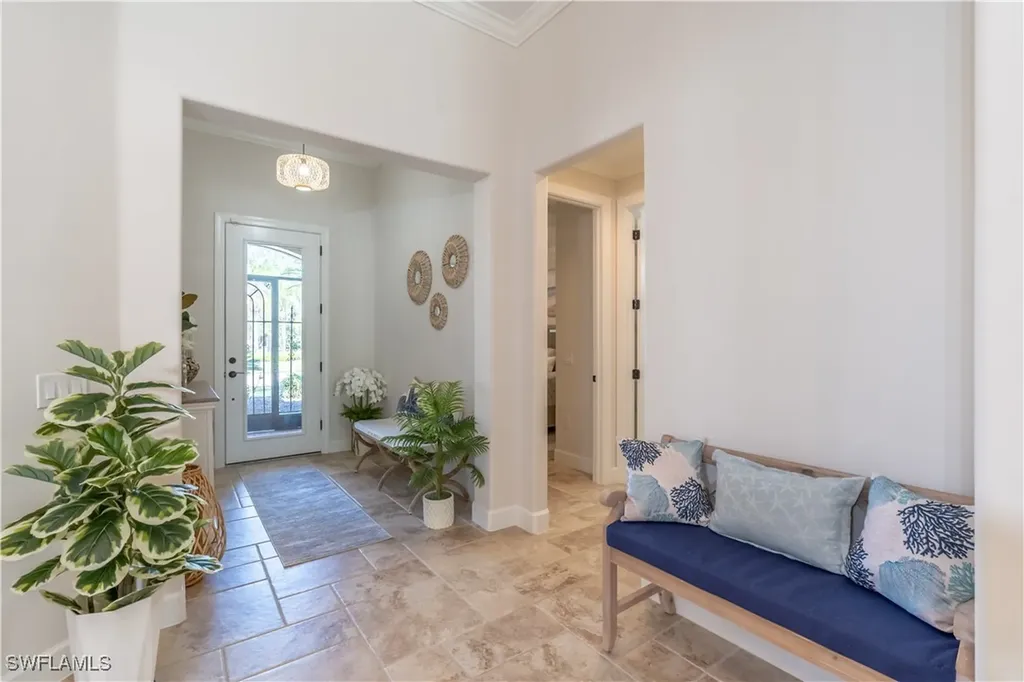 9332 Fieldstone Lane Naples FL 34120