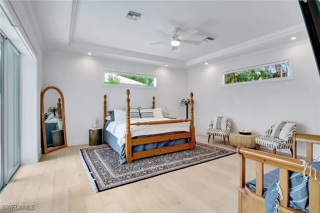 2120 Curtis Street Naples FL 34112