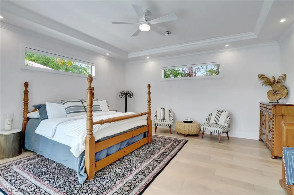 2120 Curtis Street Naples FL 34112