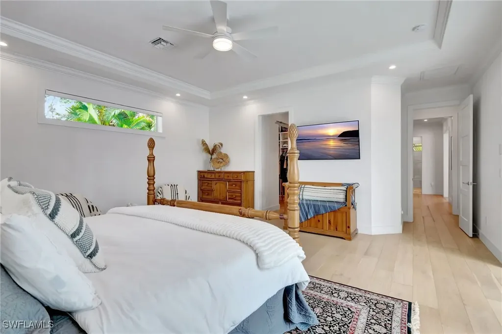 2120 Curtis Street Naples FL 34112